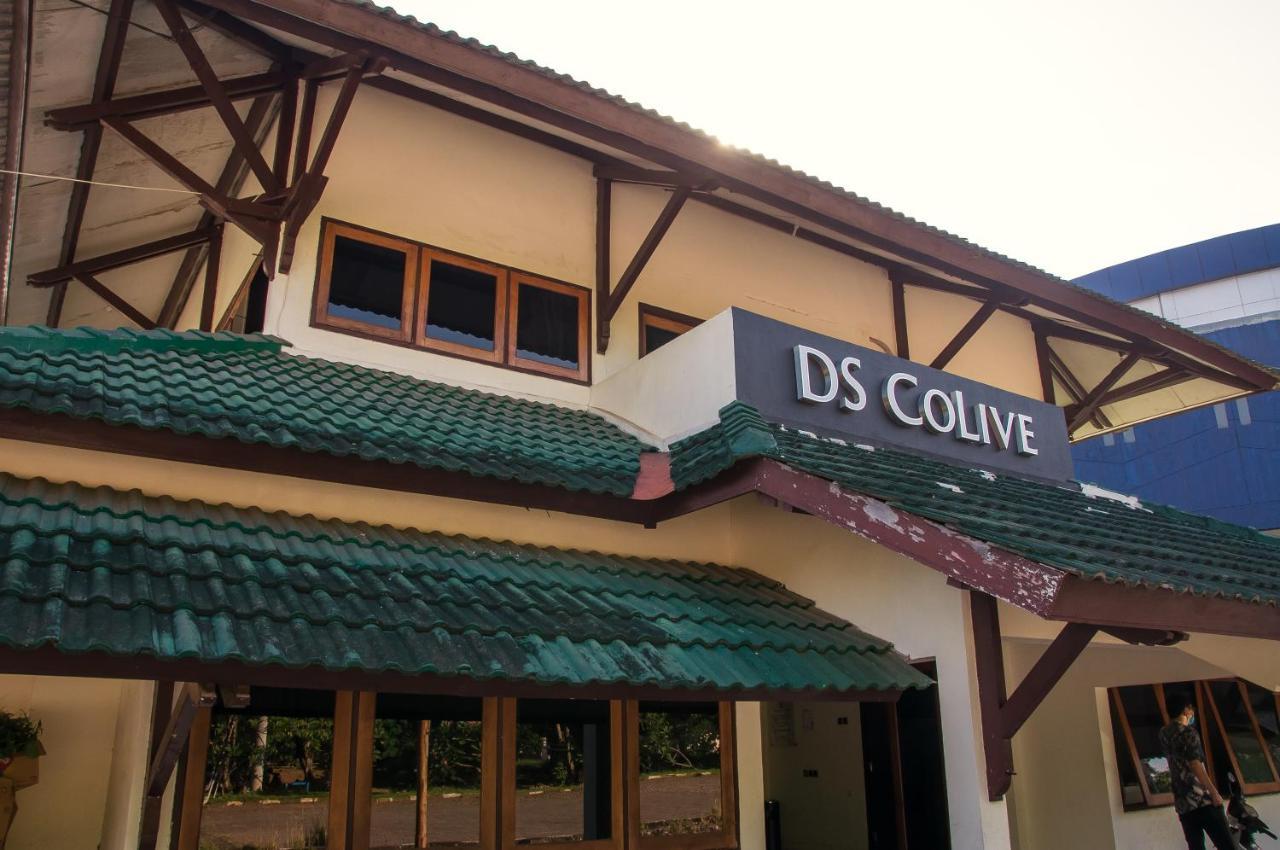 Ds Colive Marina Airport Hotel Семаранг Екстериор снимка